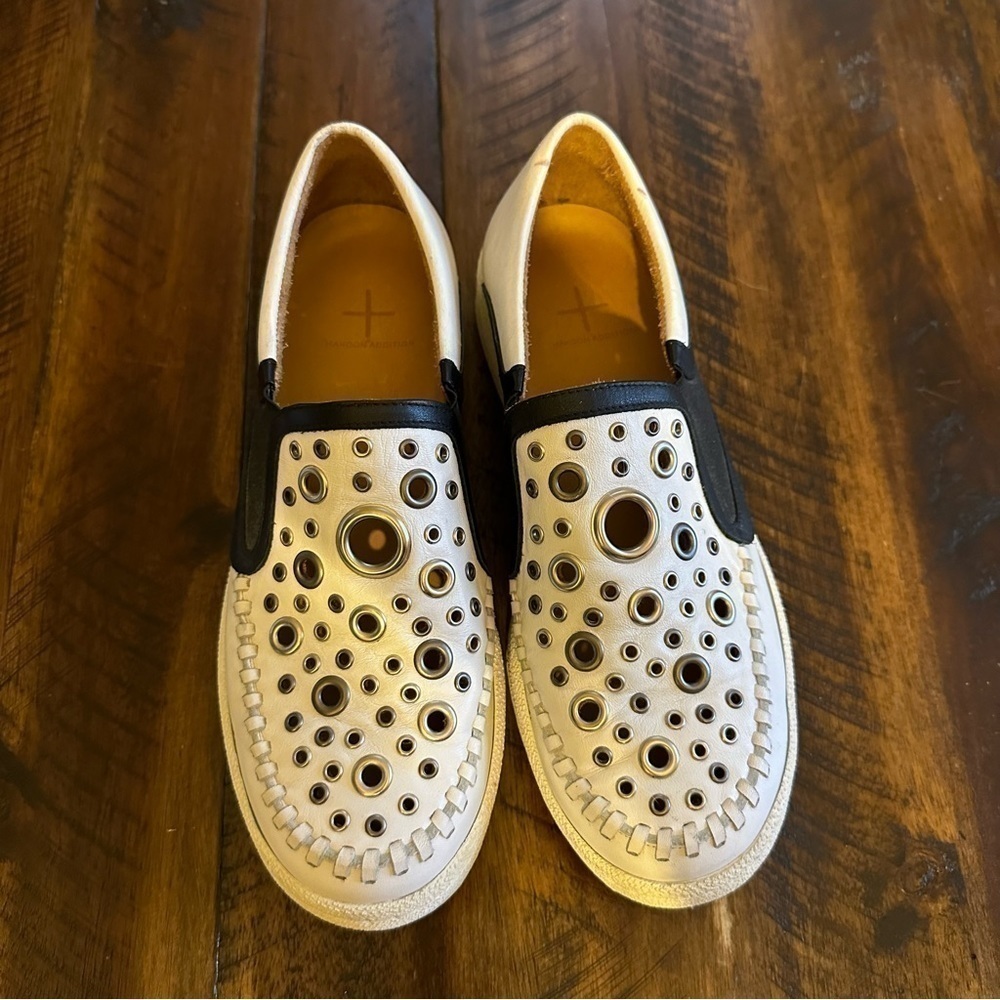 Thakoon Addition Warwick 5 Sneakers White Black Cutout Slip-On Size 38 US 7.5